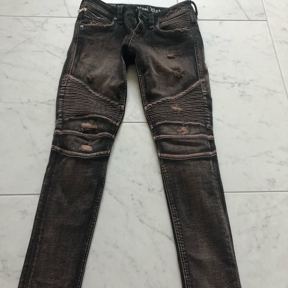 Unique jeans never wear